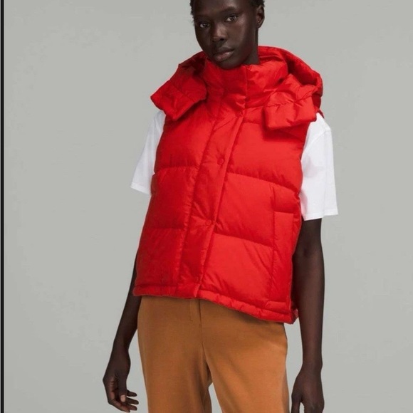 lululemon athletica Jackets & Blazers - Lululemon Athletica Wunder puff cropped vest grenadine red 12